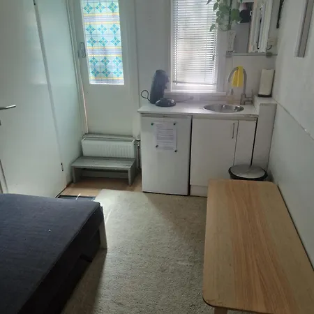 Houseboat Couette-café