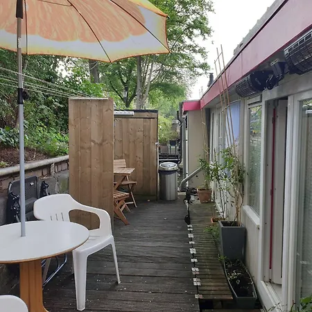 Couette-café Houseboat